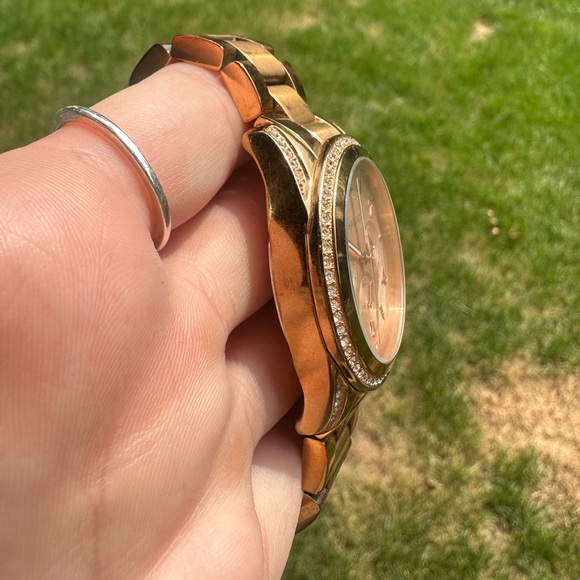 MK rose gold watch - Picture 6 of 9
